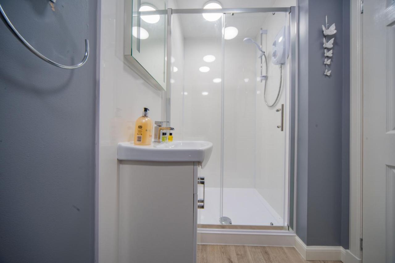 קירקאלדי Double Ensuite Bedroom Near Edinburgh מראה חיצוני תמונה